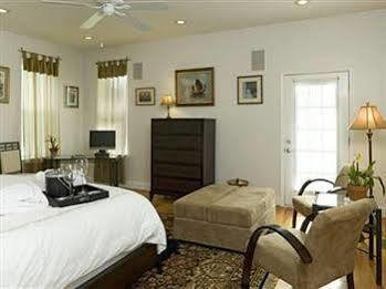Blue Door On Baltimore Bed And Breakfast ภายนอก รูปภาพ